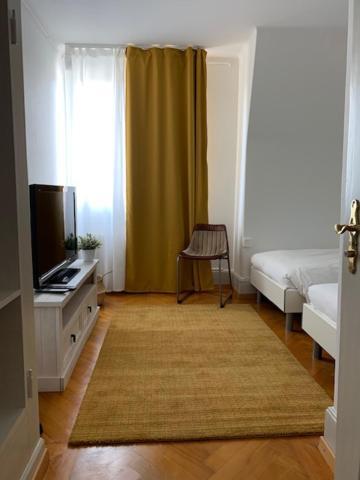 Guest House Dieci allo Zoo Zurich Extérieur photo
